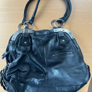 B. Makowsky black leather bag